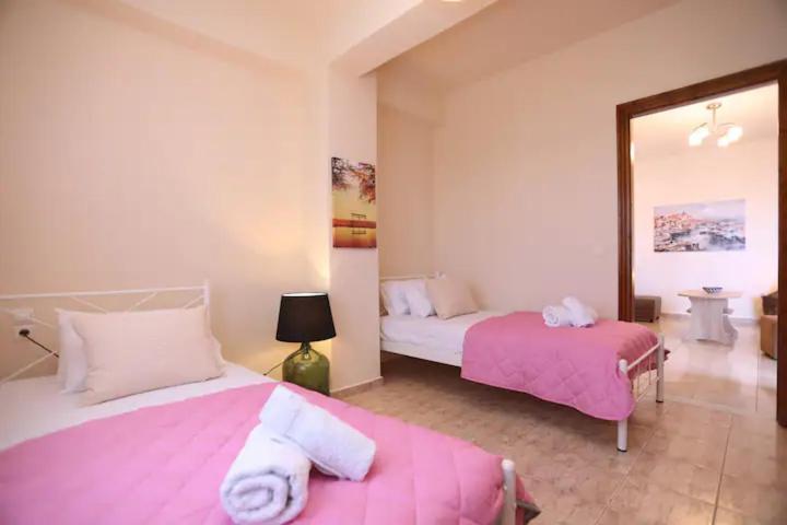 Skopelos Chara'S Lux Apartment Екстериор снимка